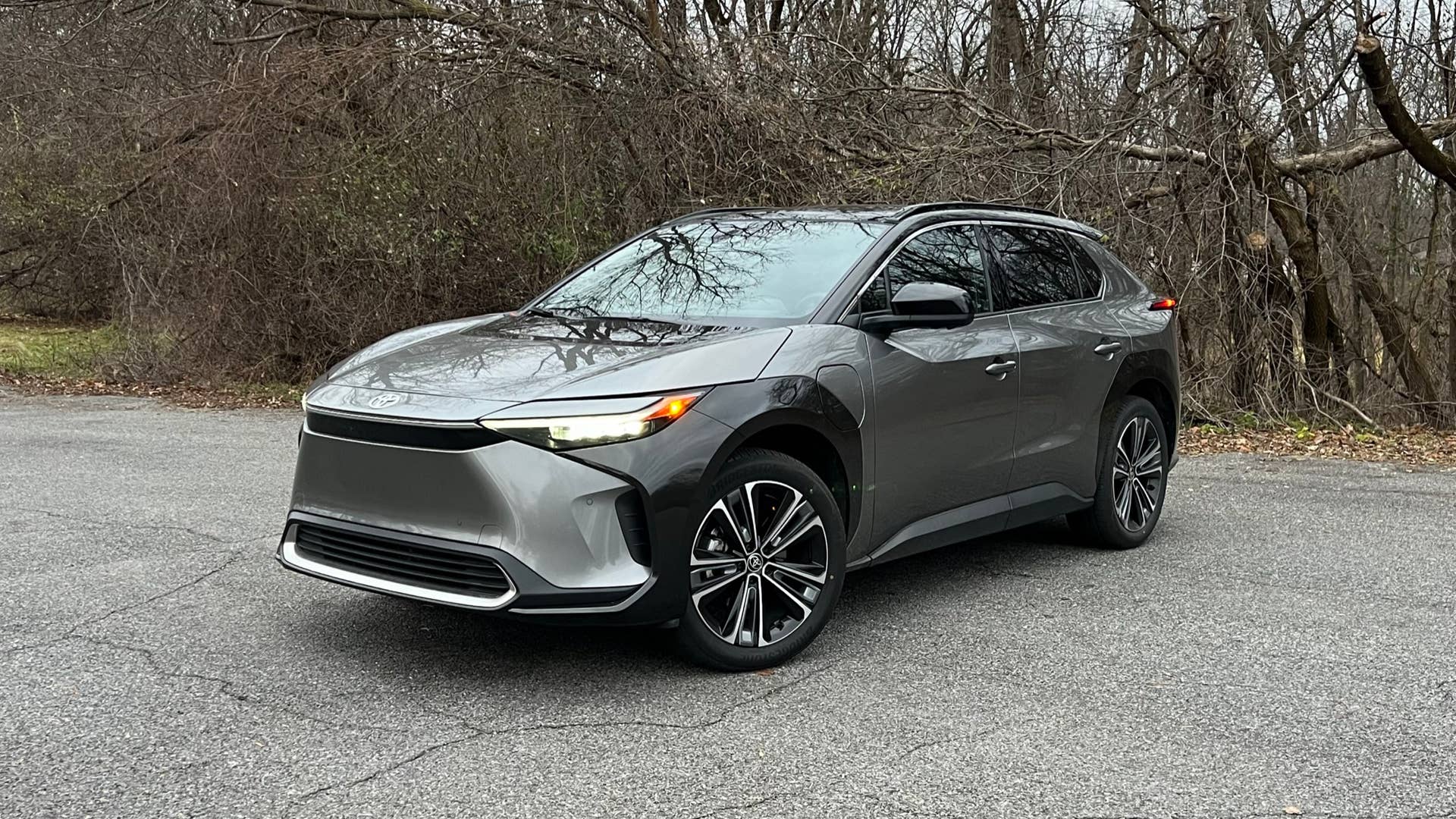 2024 Toyota bZ4X Limited AWD.
